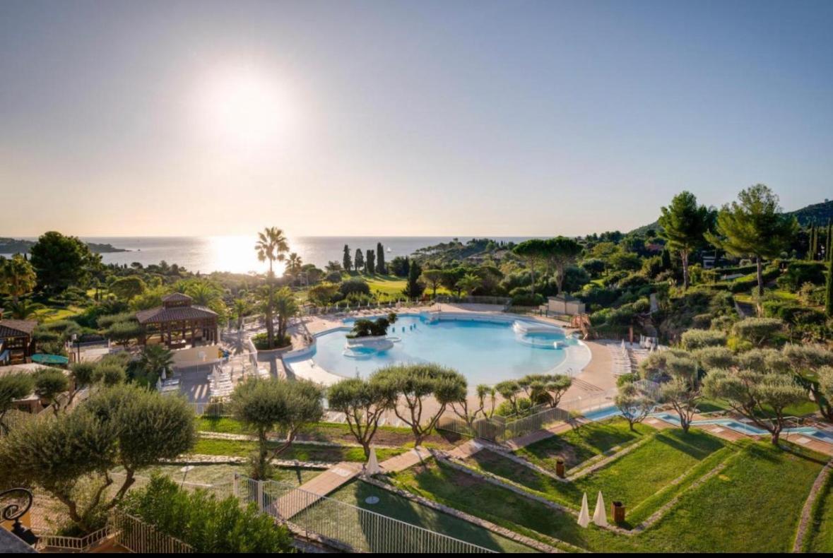 Cap Esterel Village Pierre & Vacance , Agay 4Prs Climatise-Wifi-Parking Inclus Saint-Raphaël Екстериор снимка