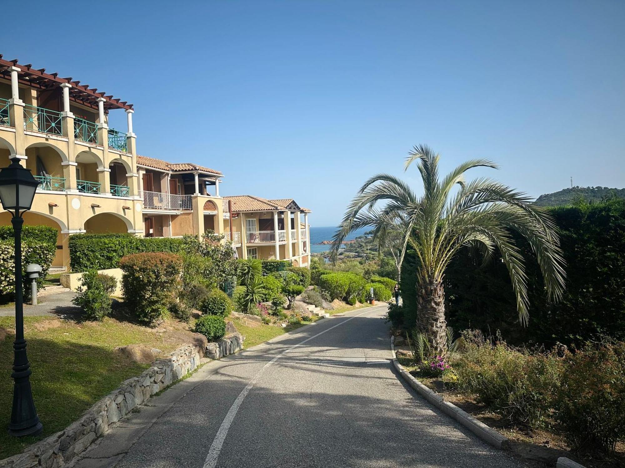 Cap Esterel Village Pierre & Vacance , Agay 4Prs Climatise-Wifi-Parking Inclus Saint-Raphaël Екстериор снимка
